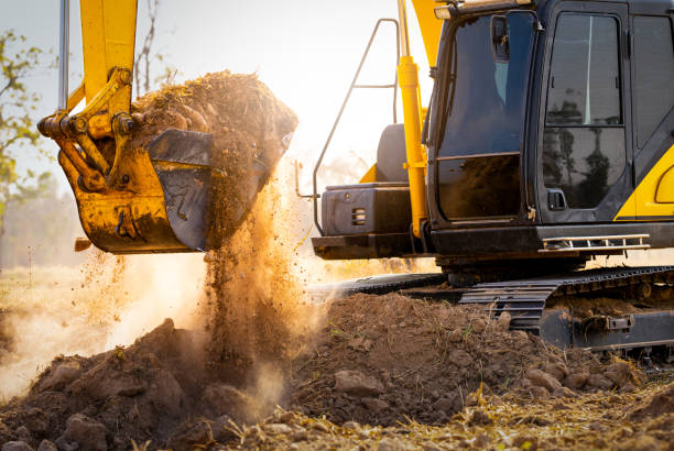 DEMOLITION & EARTHWORKS
